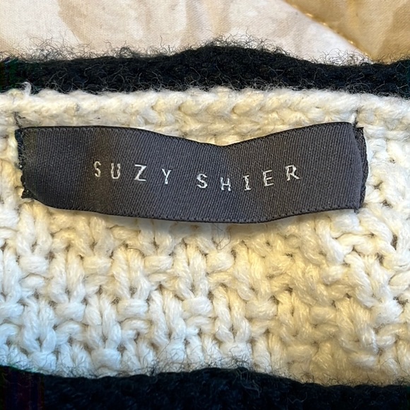 Suzy shirt knitted white sweater. US 4/Size small. - Picture 3 of 5